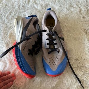 Nike Air Zoom Terra Kiger Grey Size 5.5